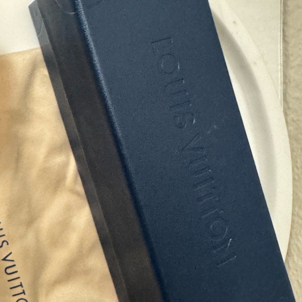 My LV Chain Pilot Sunglasses Louis Vuitton Gold Frame Sunglasses with Brown - Picture 10 of 13